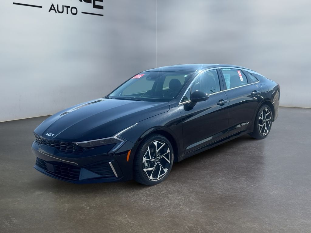 2025 Kia K5 EX