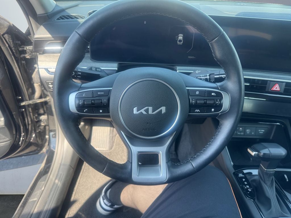 2025 Kia K5 EX
