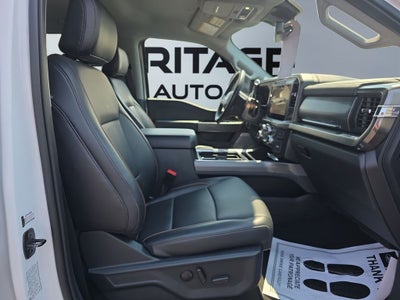 2025 Ford F-350 LARIAT