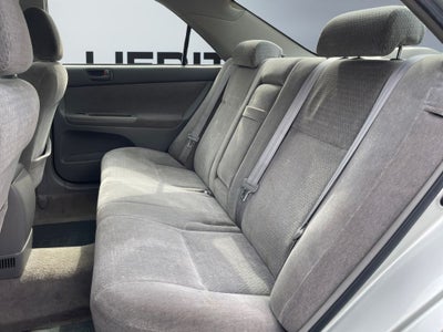 2003 Toyota Camry LE