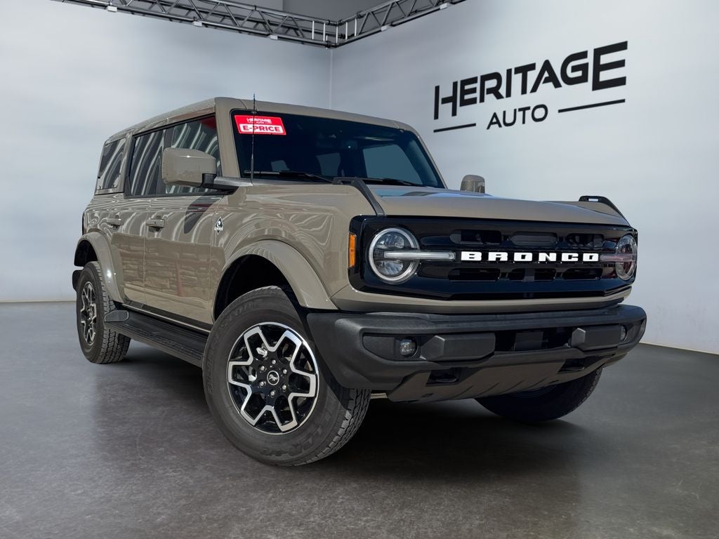 2025 Ford Bronco Outer Banks