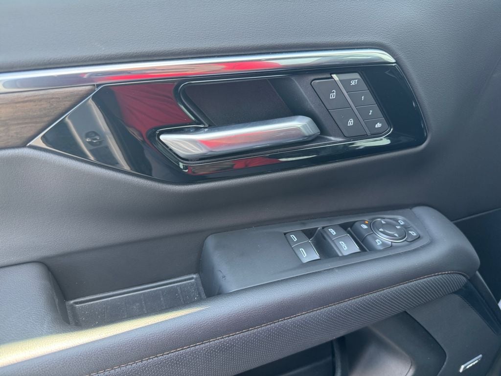 2025 Chevrolet Suburban High Country