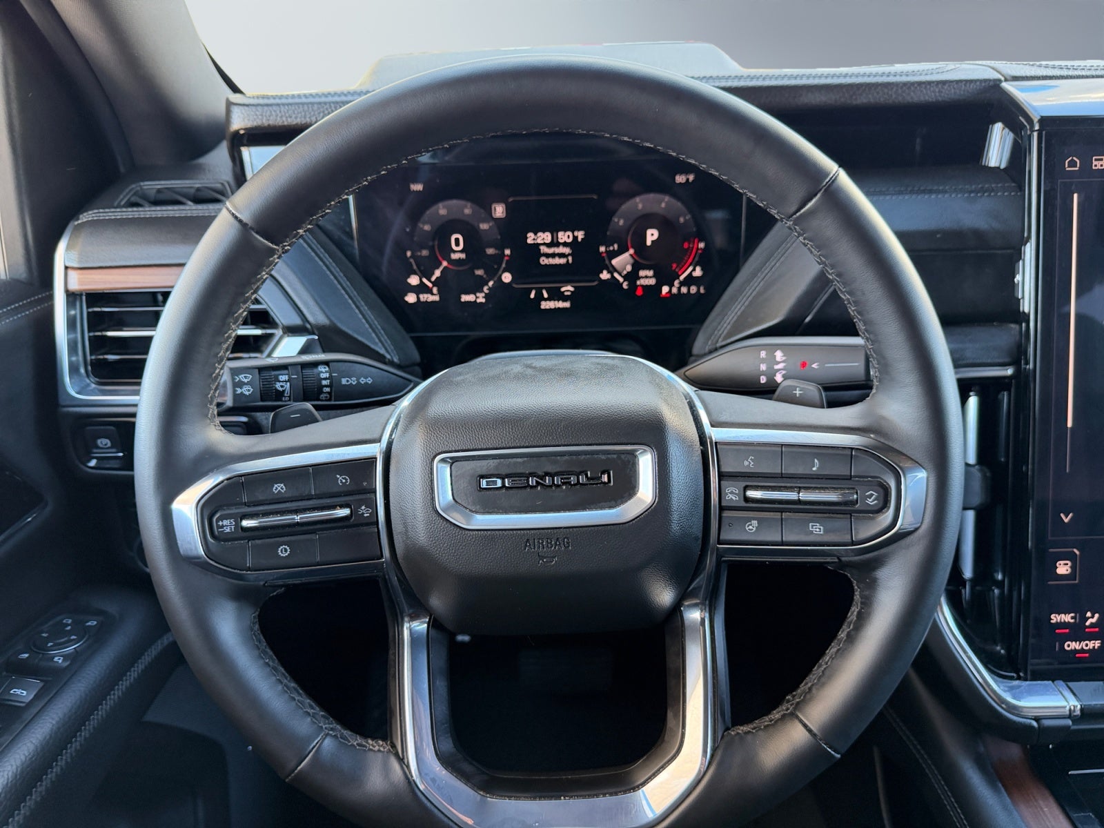 2025 GMC Yukon XL Denali