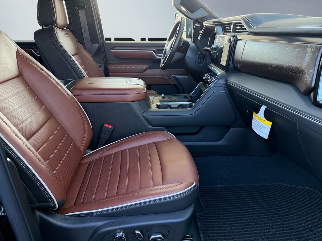2025 GMC Sierra 3500 HD Denali Ultimate