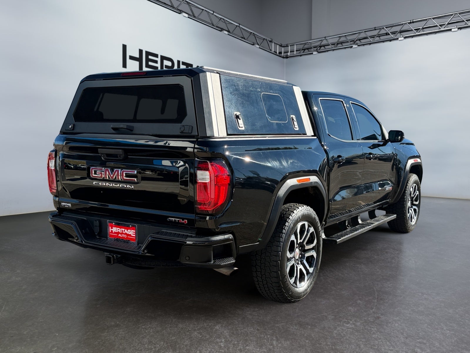 2023 GMC Canyon AT4