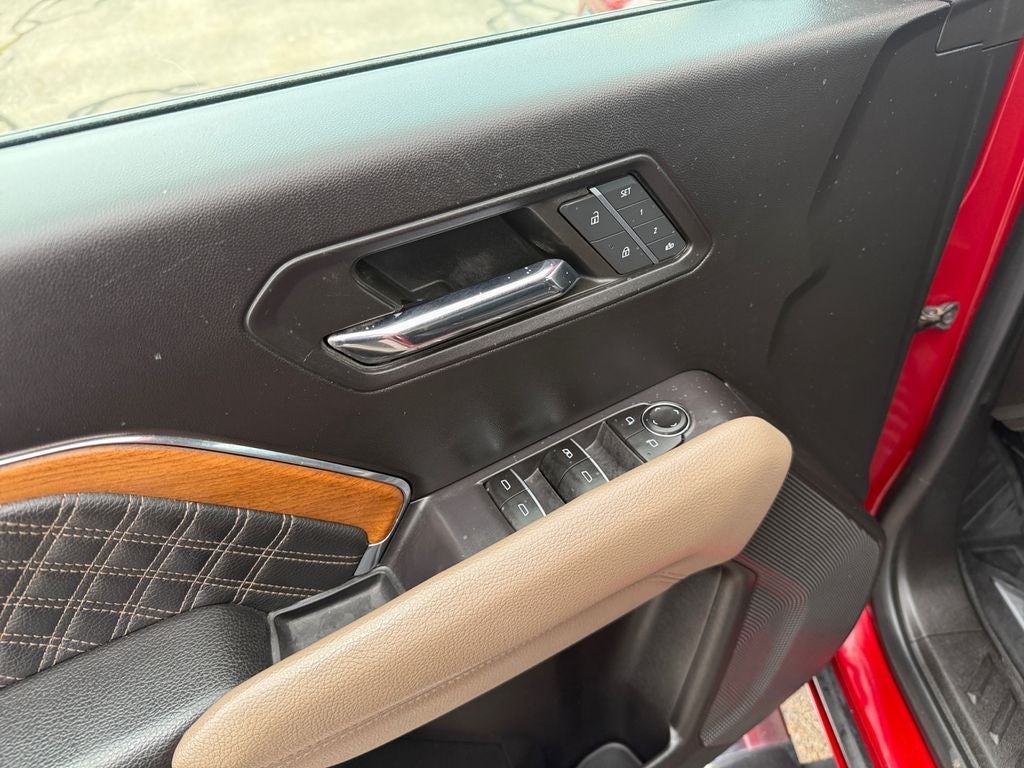 2023 GMC Canyon Denali