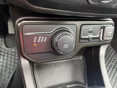 2023 Jeep Renegade Altitude